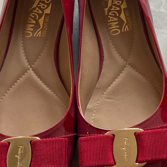 Red Shoes. - Picture 1 of 1